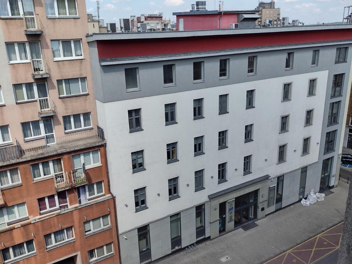 Apartament Elegant Катовице Екстериор снимка